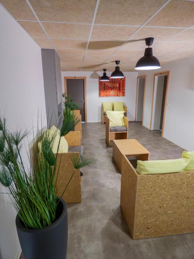 La Colloc Aparthotel เอปินาล ภายนอก รูปภาพ