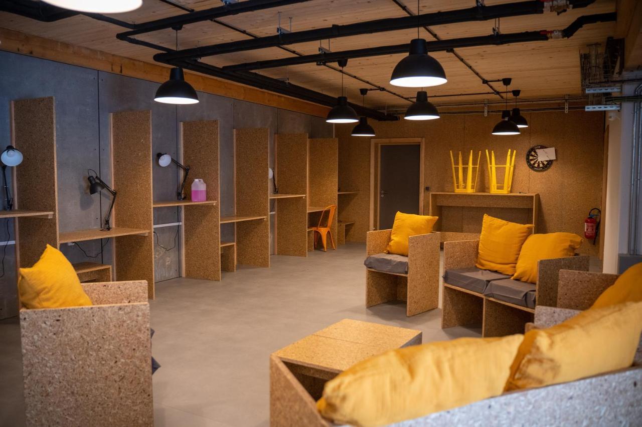 La Colloc Aparthotel เอปินาล ภายนอก รูปภาพ